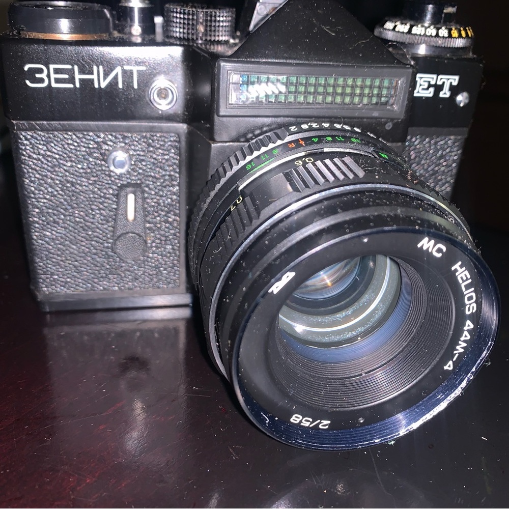 Zenit ET with Helios 58/2 MC 44